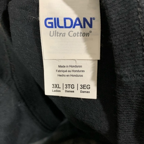 Helix Tattoo Shop T-Shirt - Picture 4 of 4